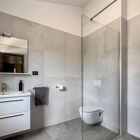 Holiday home 3 Bedroom Gorgeous In Liznjan