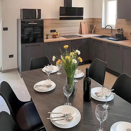 3 Bedroom Gorgeous In *